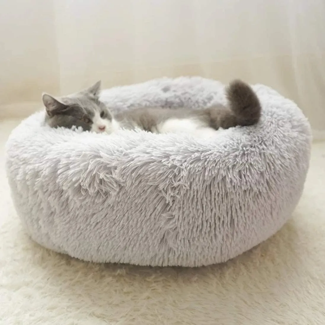 Calming Pet Bed Round Donut Pet Bed Dog Beds,Self Warming Indoor Round Pillow Cuddler Removable and Washable Cat Bed and Dog Bed (Color : Light Gray, Size : Diameter 60cm)