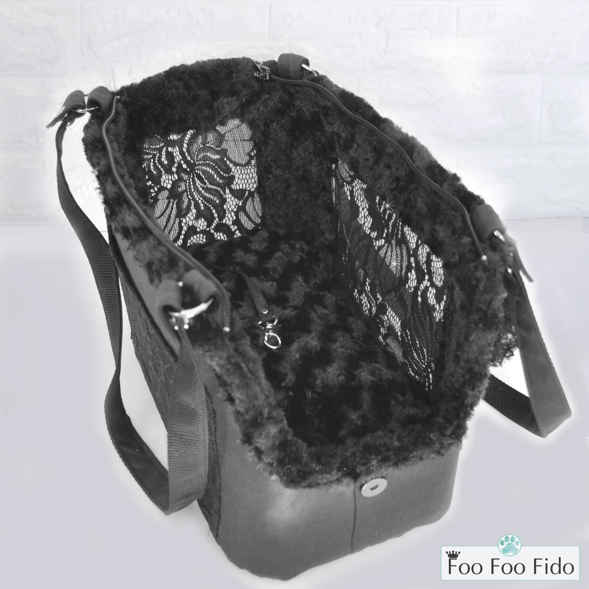 Hideaway Air Travel Pet Carrier Purse in Black