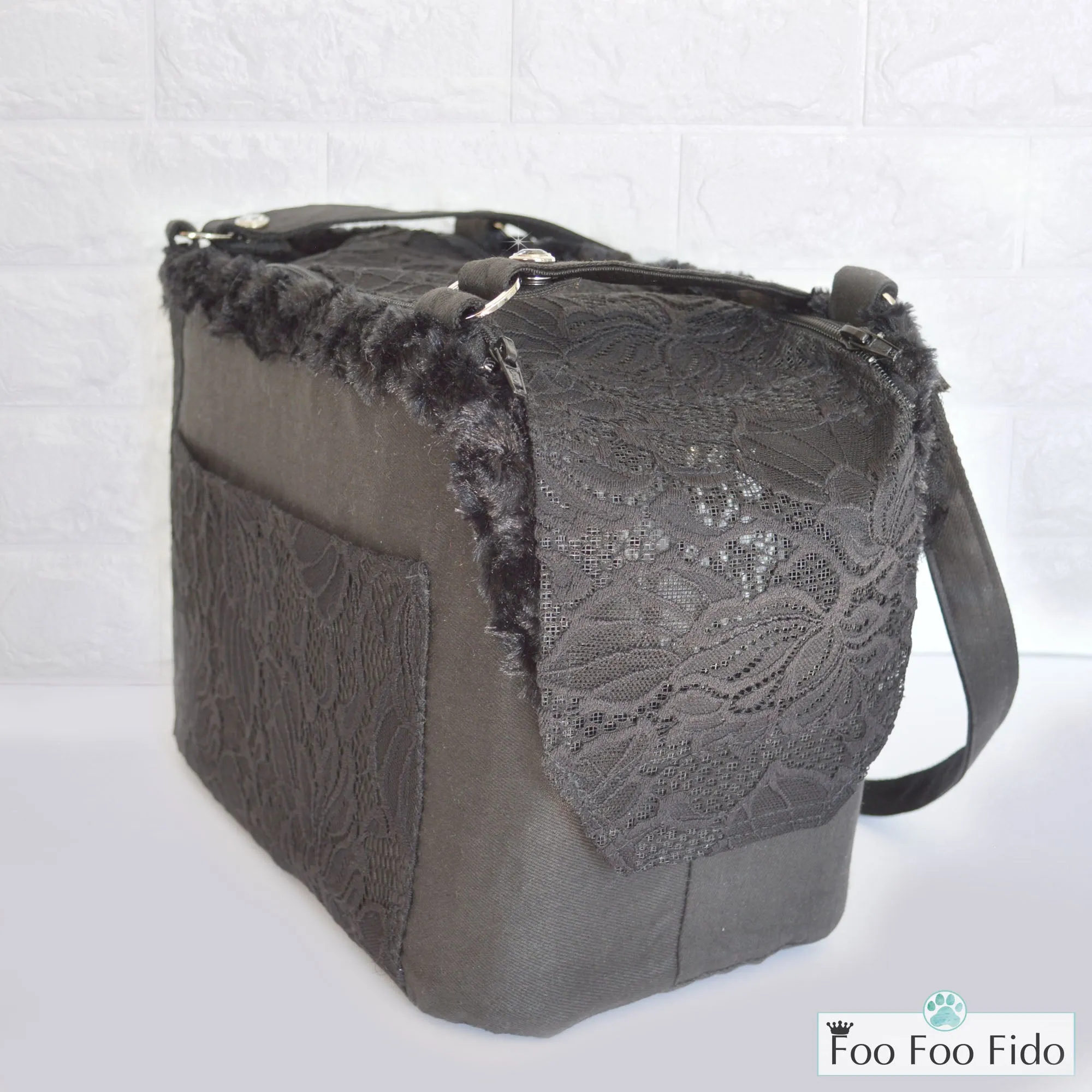 Hideaway Air Travel Pet Carrier Purse in Black