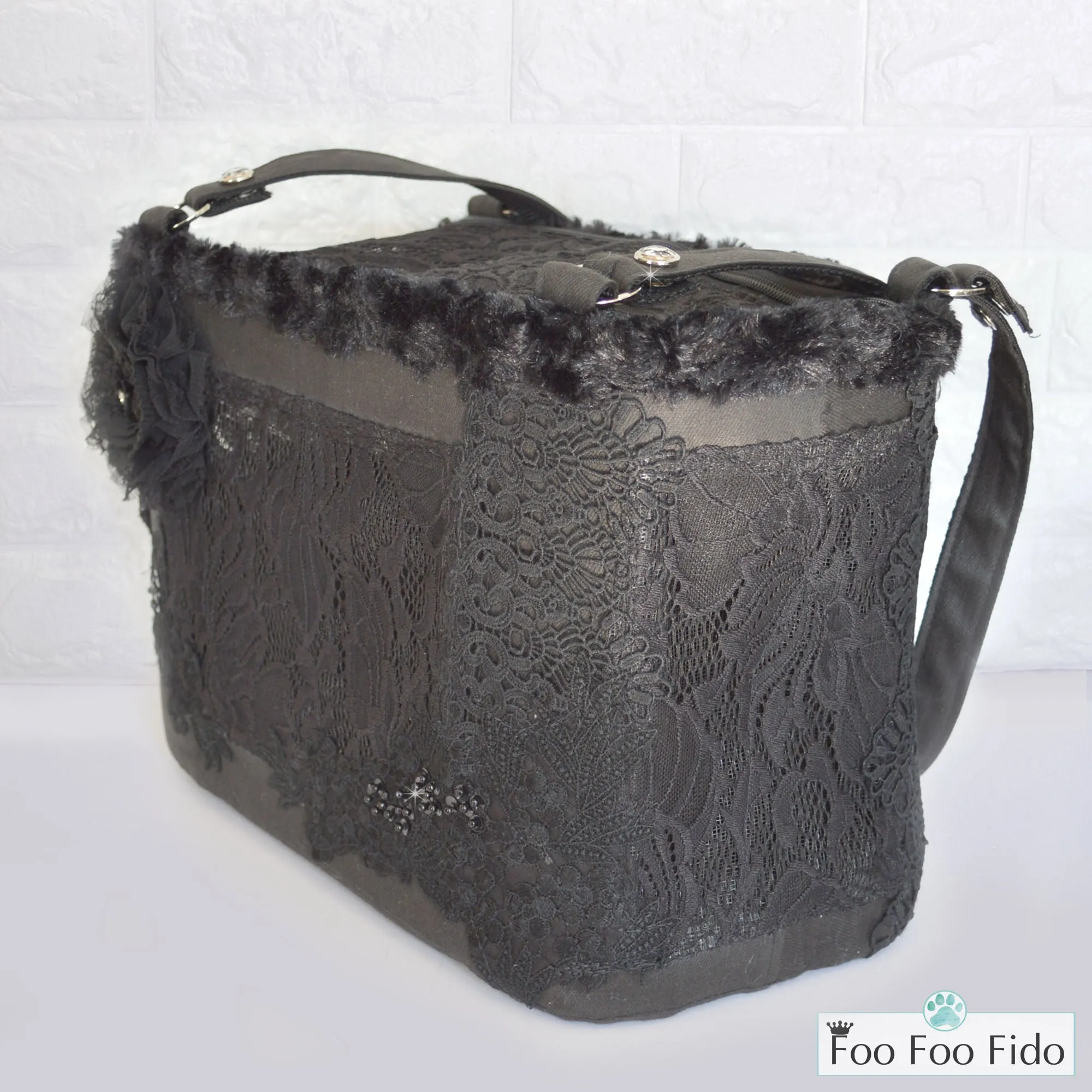 Hideaway Air Travel Pet Carrier Purse in Black
