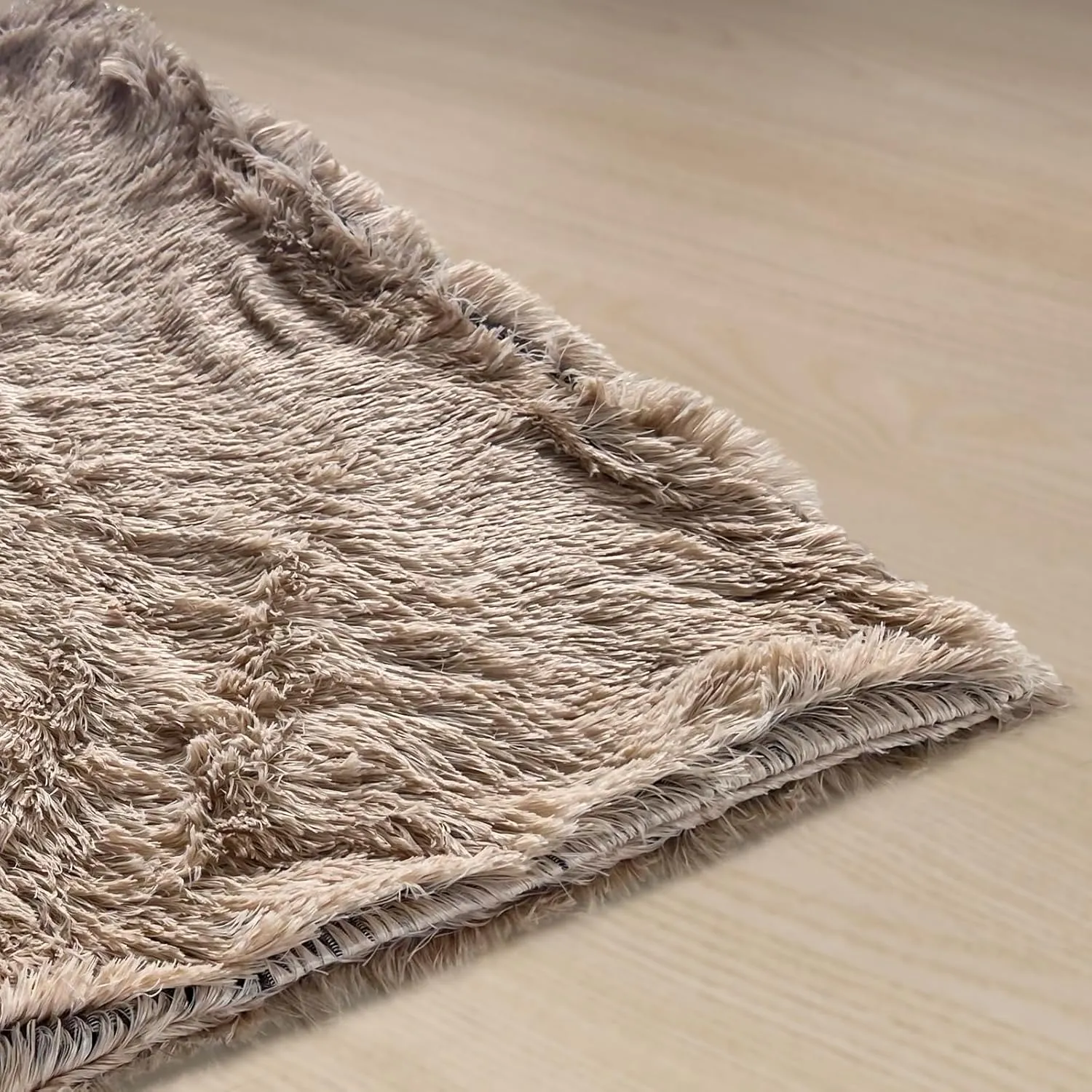 PJYuCien Fluffy Fleece Calming Pet Throw Blanket, Super Soft and Warm for Indoor Cats and Dogs, Small 16 * 24", Machine Washable, Puppy Bed(Brown)